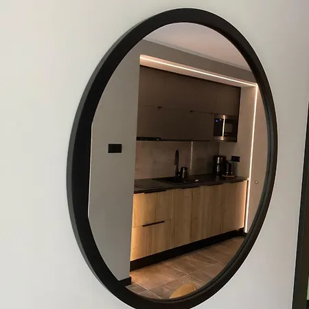 Pinia Apartment